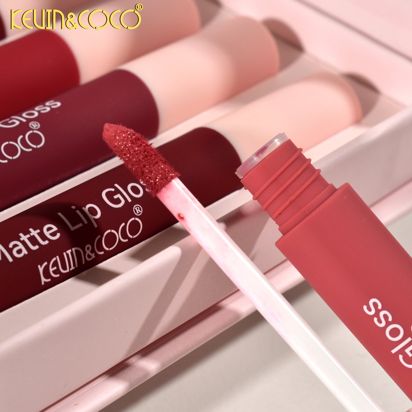 LABIAL LIQUIDO CREMOSO KIT*10 KEVIN&COCO REF:KC246427